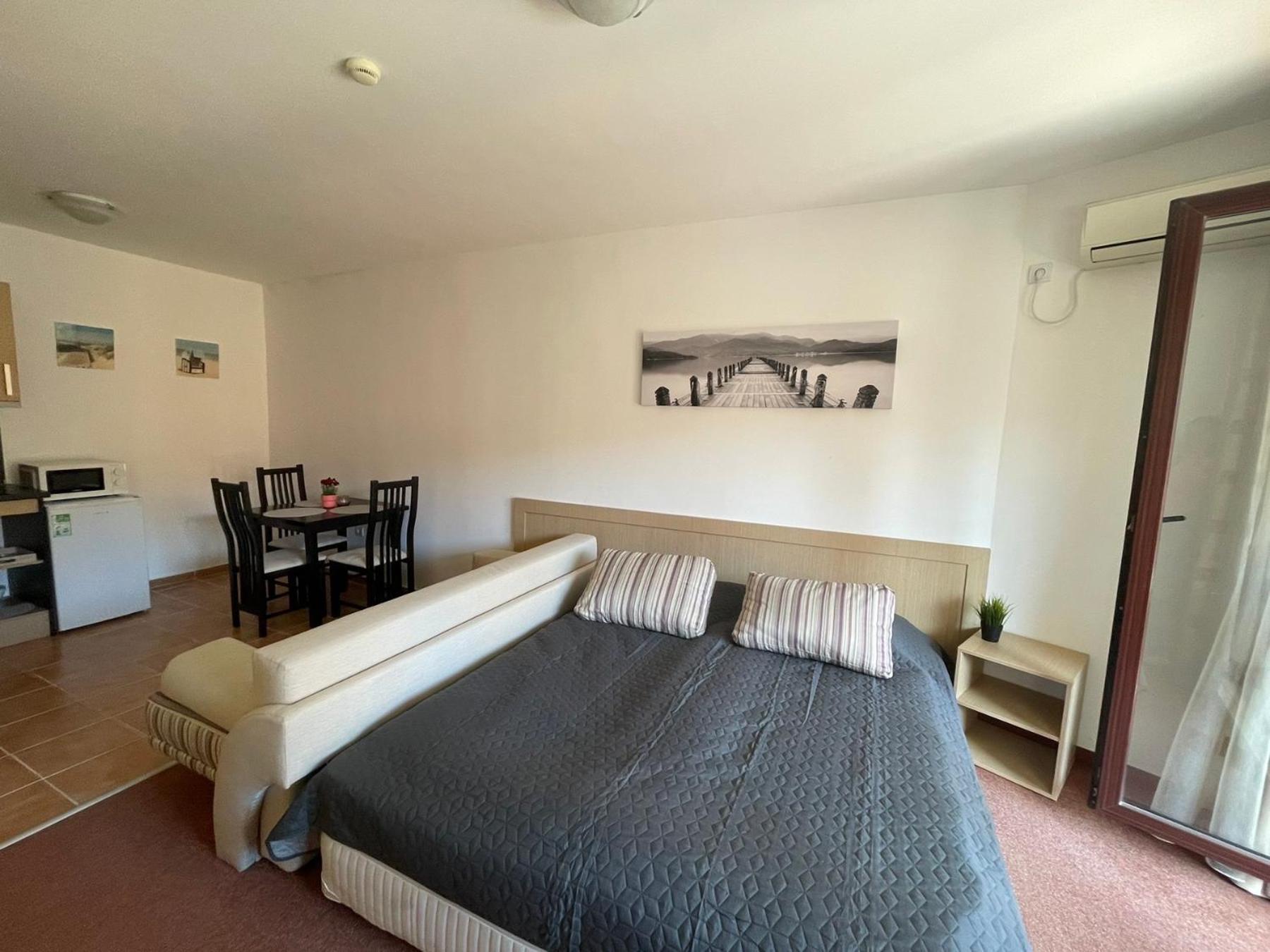 Marina Cape Sp Private Apartments Aheloy Luaran gambar